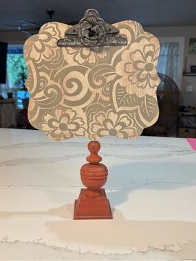 Hobby Lobby decorative display stand